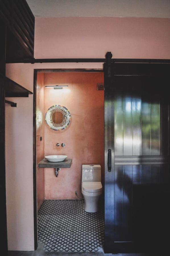 Lost Boyz Hostel Playa Santa Teresa  Ngoại thất bức ảnh