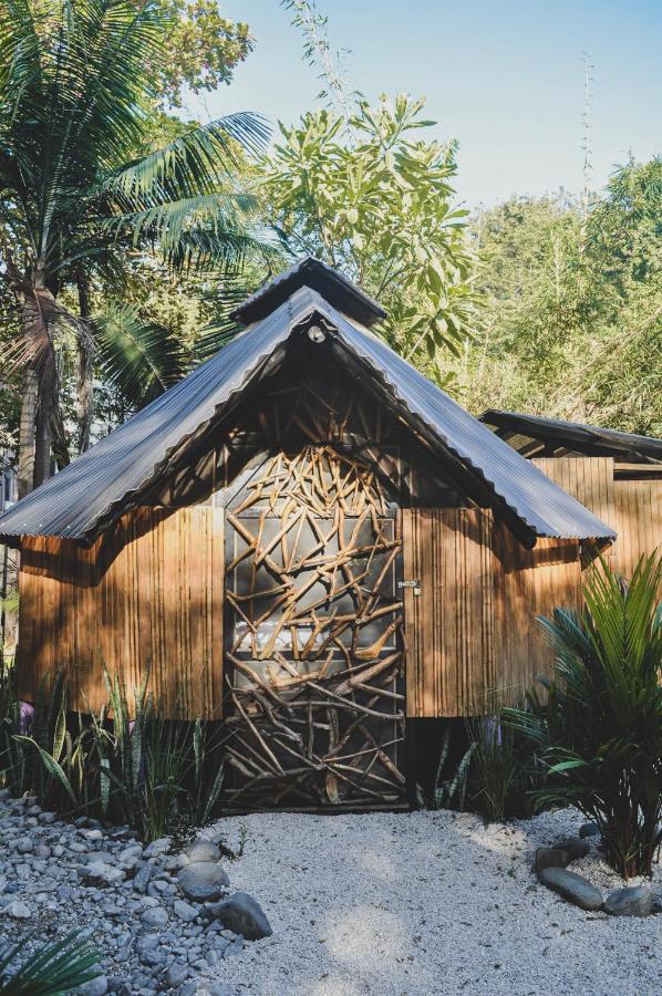 Lost Boyz Hostel Playa Santa Teresa  Ngoại thất bức ảnh